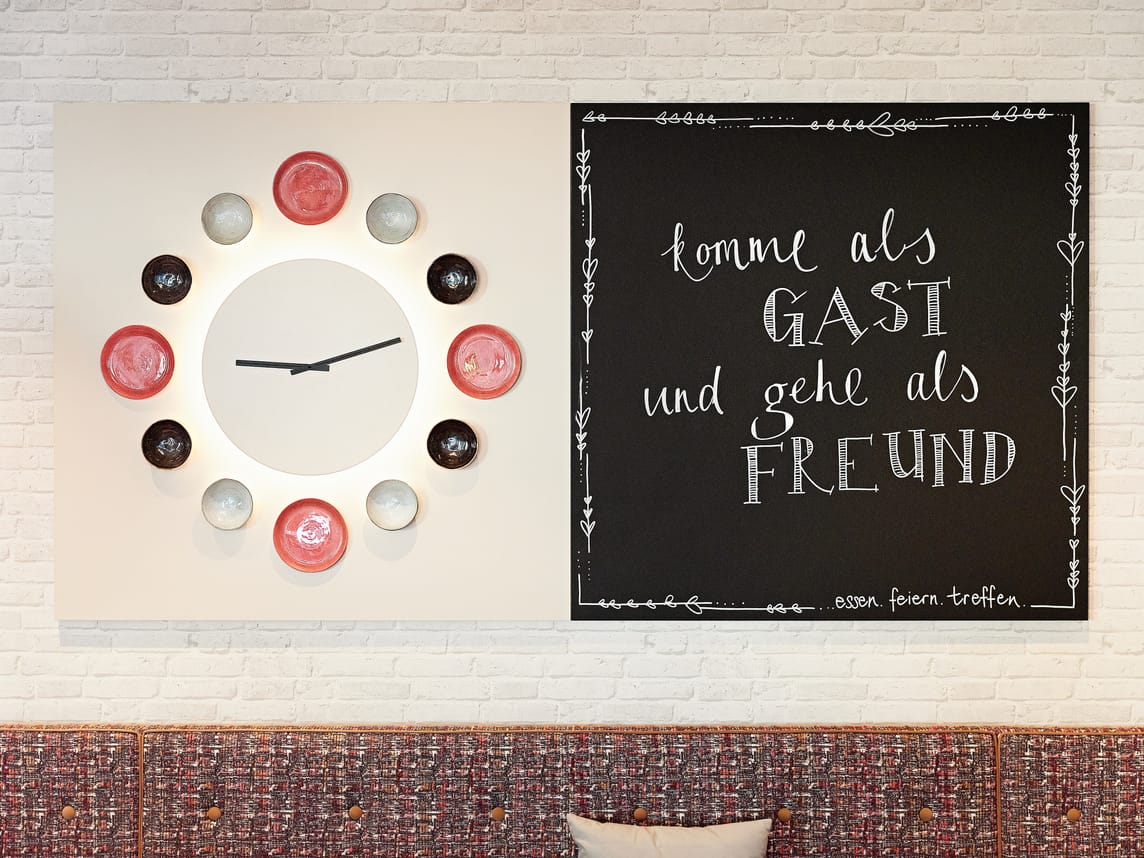 ABZ Restaurant Alpissimo Uhr