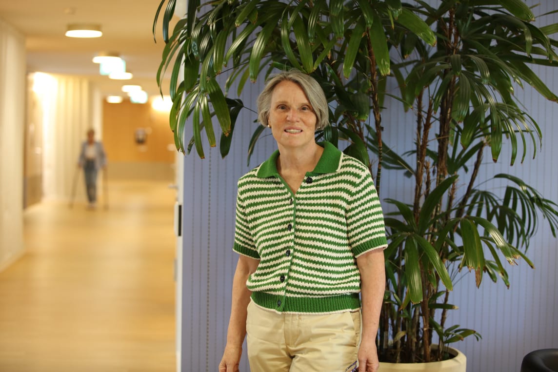 Med. pract. Simone Bürck ist seit Januar 2025 Heimärztin bei der BZE AG und betreut 244 von knapp 300 der Bewohnerinnen und Bewohner im Alp und Emmenfeld Betagtenzentrum. Im Interview erzählt sie, was die Grundsätze der geriatrischen Medizin sind und was ihr in der Arbeit bei der BZE AG besonders wichtig ist.