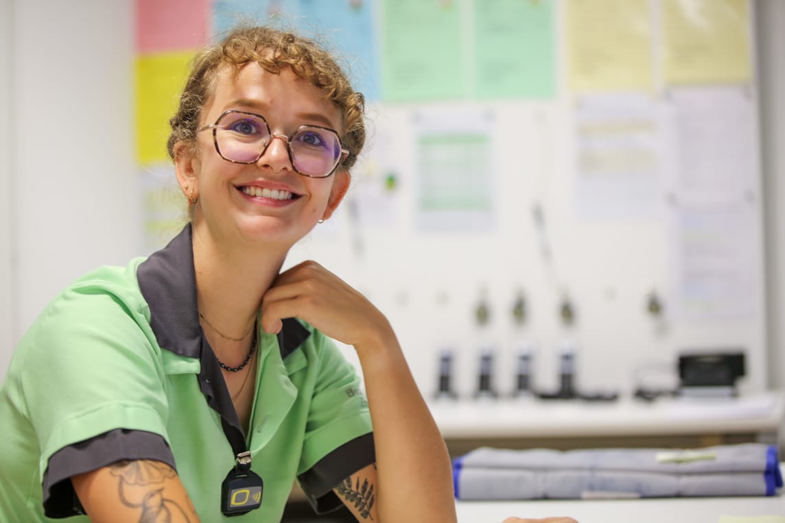 Nicole Brunner macht die Pflegebedarfserfassung aller Bewohnenden im Emmenfeld Betagtenzentrum. Johanna Knispel ist für das Alp Betagtenzentrum zuständig.